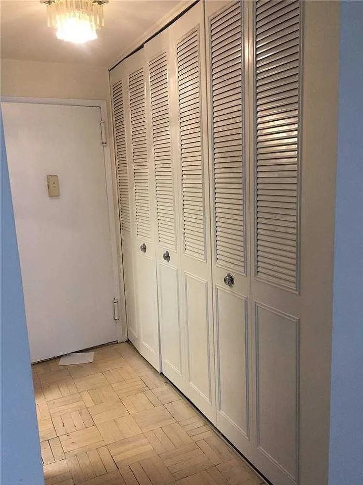 1805 215th St #3C - Photo 2 of 7