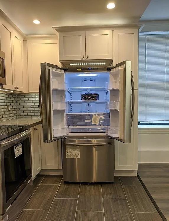 140 Chestnut St #601 - Photo 7 of 16