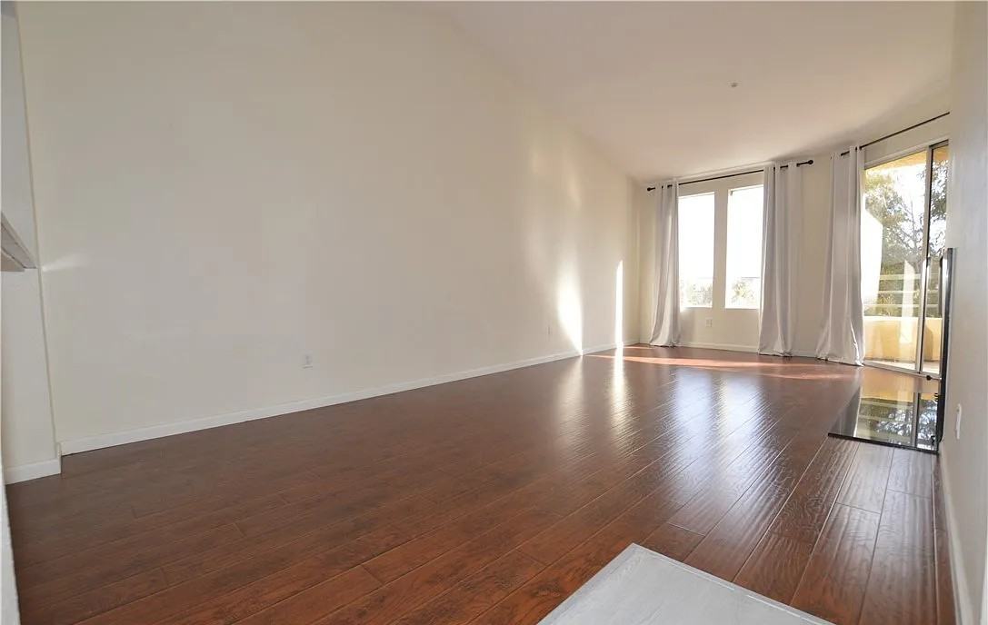 270 E Flamingo Rd #327 - Photo 2 of 26