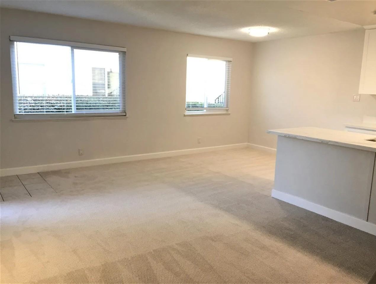 272 Tradewinds Ct #2 - Photo 5 of 15