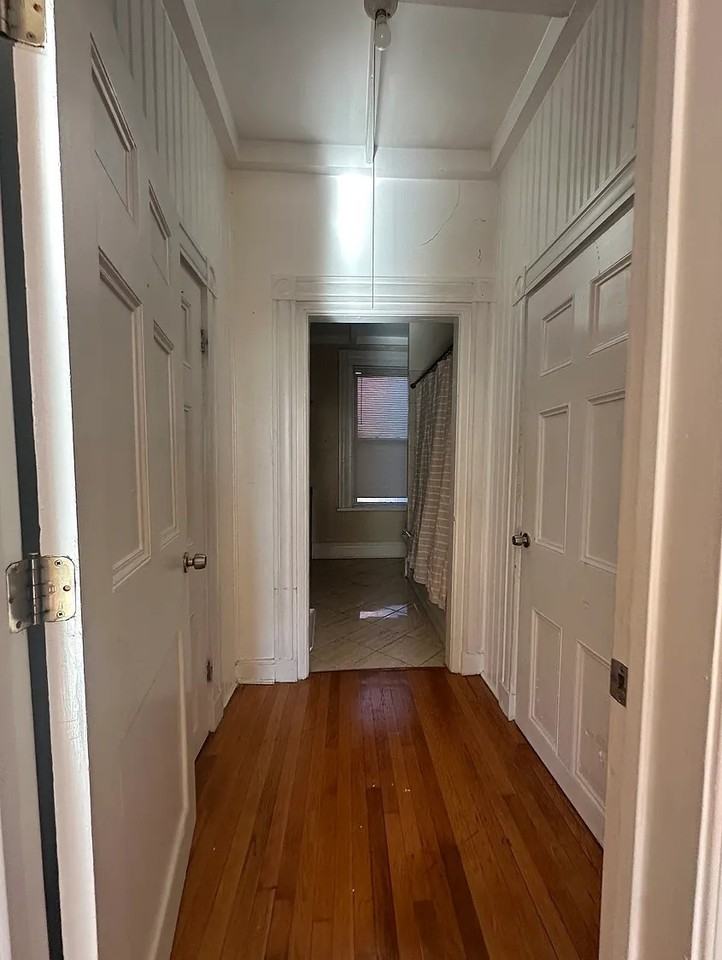 1108 Grove Ave #2 - Photo 3 of 7