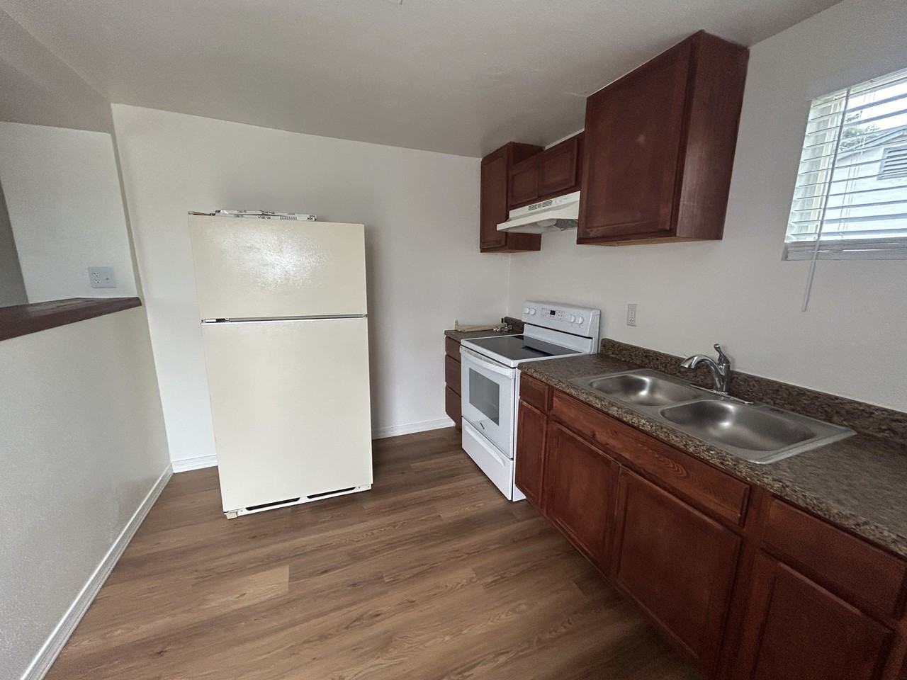 6739 N 63rd Ave #A - Photo 4 of 20