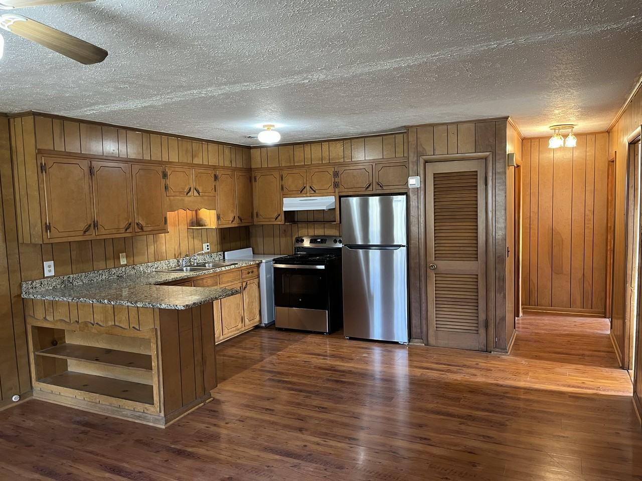 2318 Tinnell Ct #NA - Photo 4 of 11