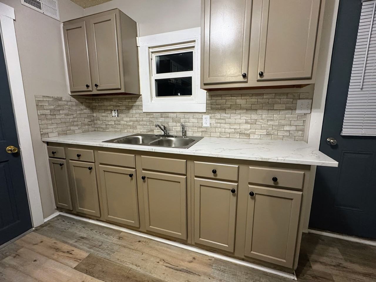 610 S Walnut St #610 - Photo 2 of 22