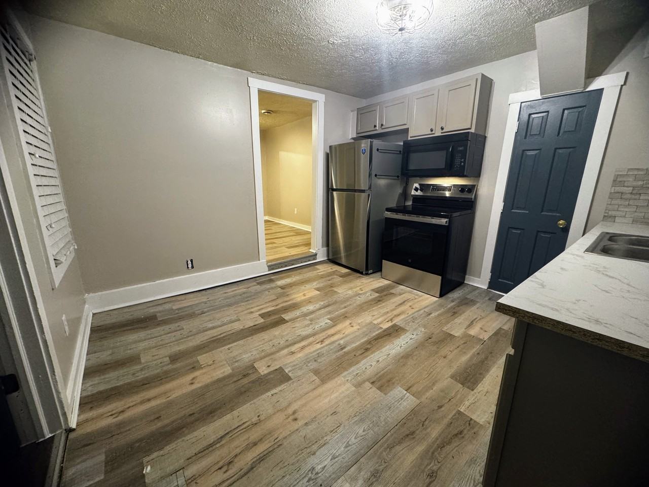 610 S Walnut St #610 - Photo 7 of 22