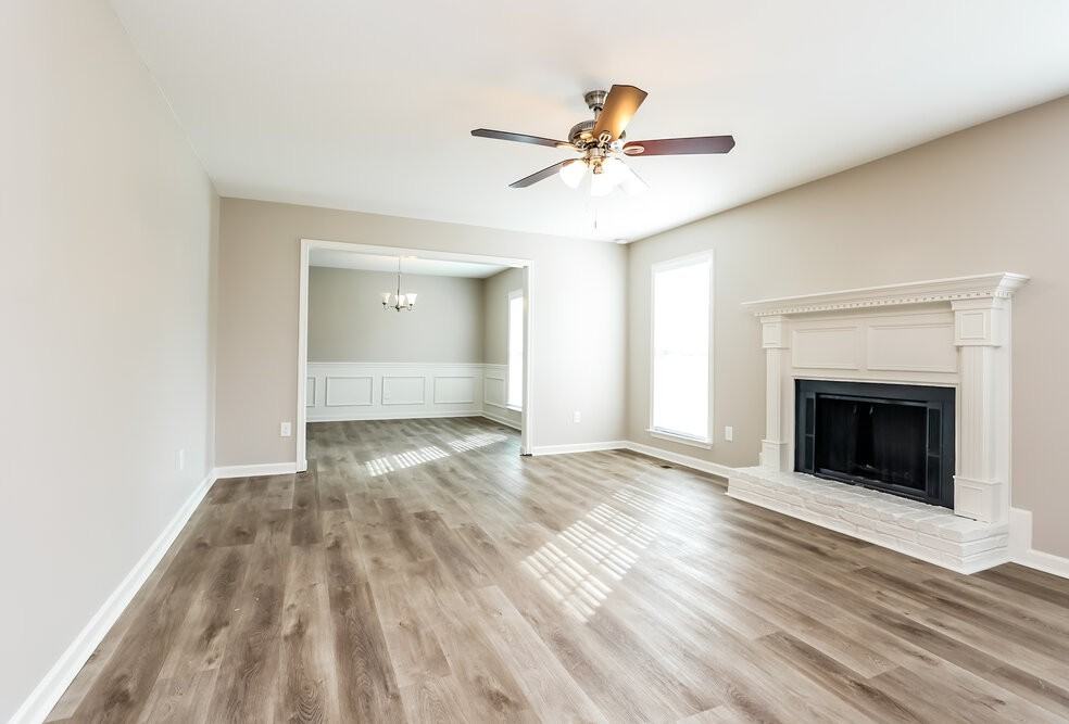 1228 Jacksons Hill Rd - Photo 5 of 16