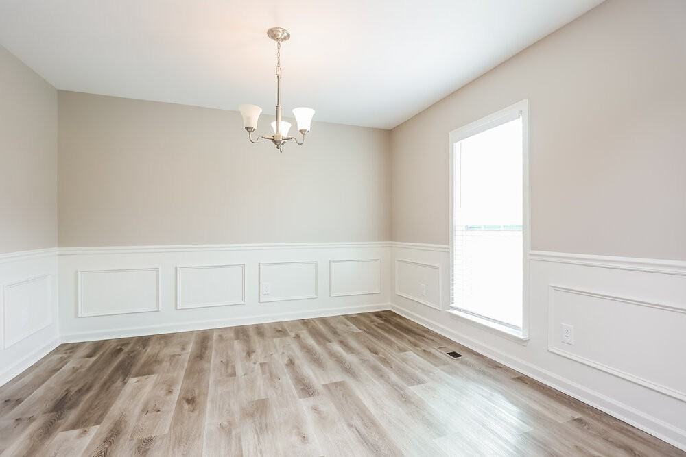 1228 Jacksons Hill Rd - Photo 7 of 16