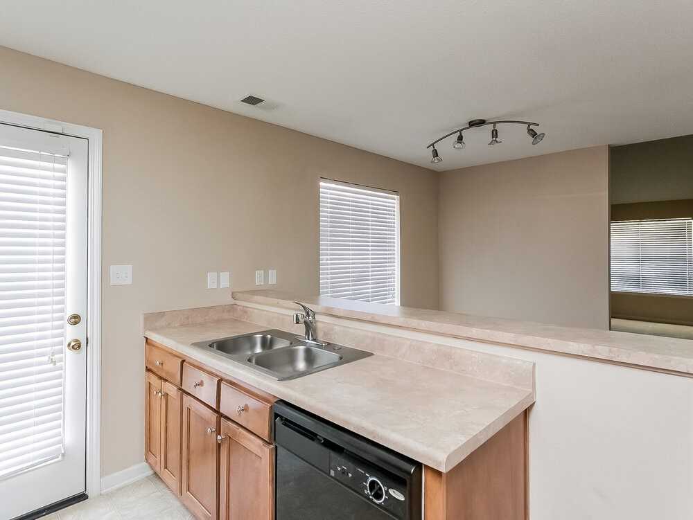 7027 Maple Grove Rd - Photo 5 of 15