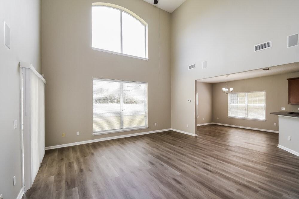 3325 Horseshoe Trail Dr - Photo 4 of 17