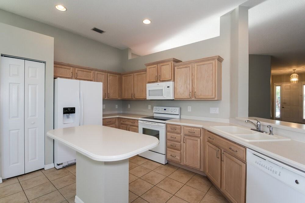 5312 Lexington Dr - Photo 5 of 18