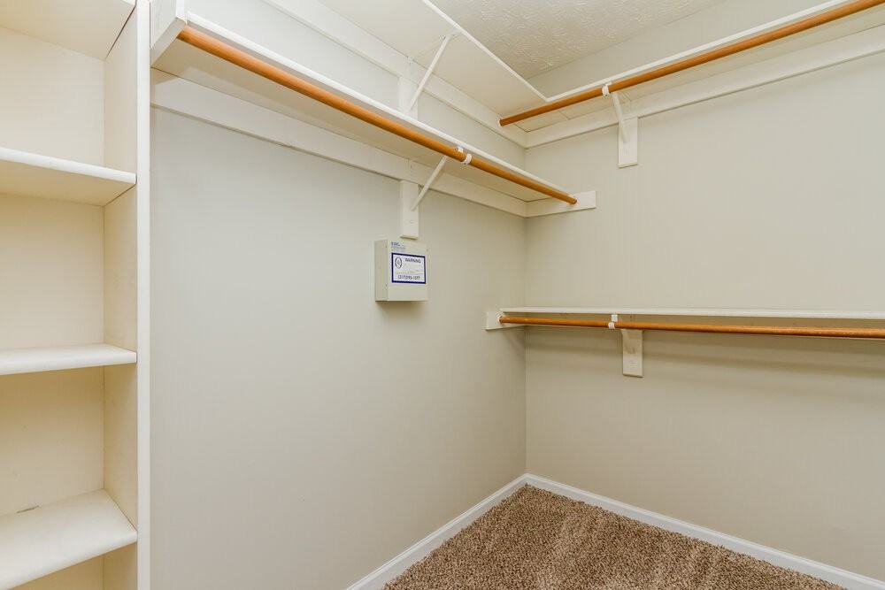 148 Meadow Glen Dr - Photo 5 of 13