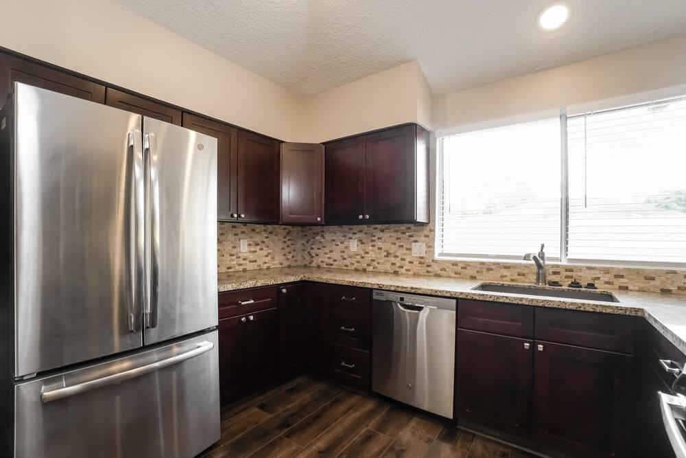 15118 Loma Paseo Dr - Photo 6 of 16