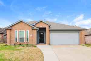 featured image of 3506 Pawnee Dr