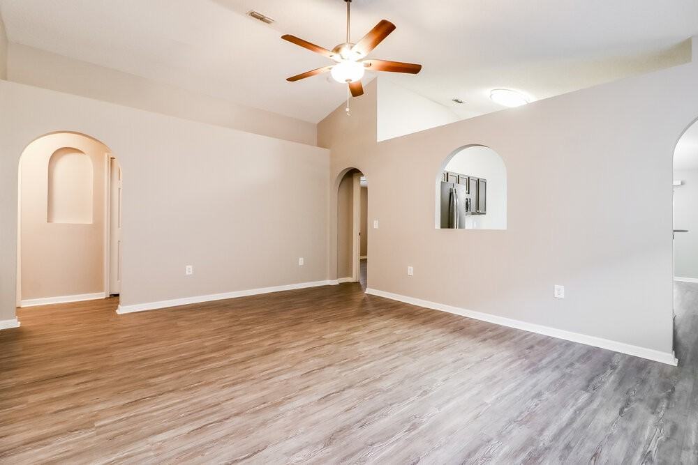 30322 Pongo Way - Photo 3 of 16