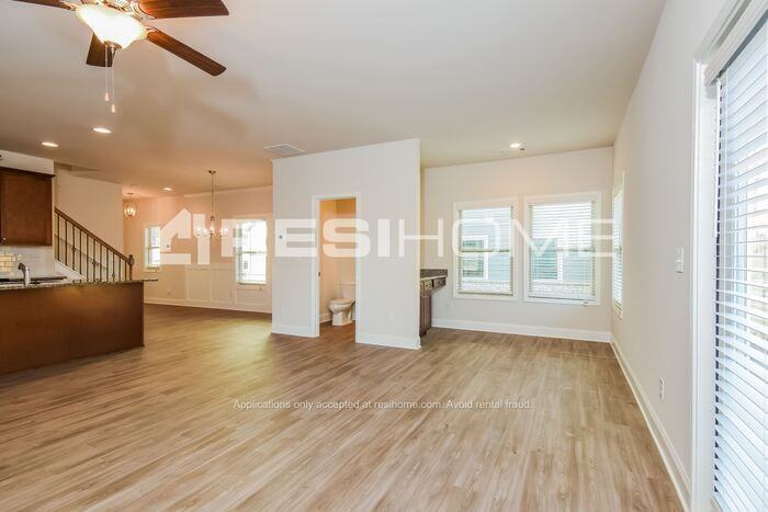 1005 Tranquil Gardens Pl - Photo 6 of 19