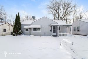 featured image of 34 Ledgewood Dr