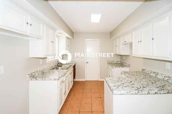 4001 Ganymede Cv - Photo 7 of 16