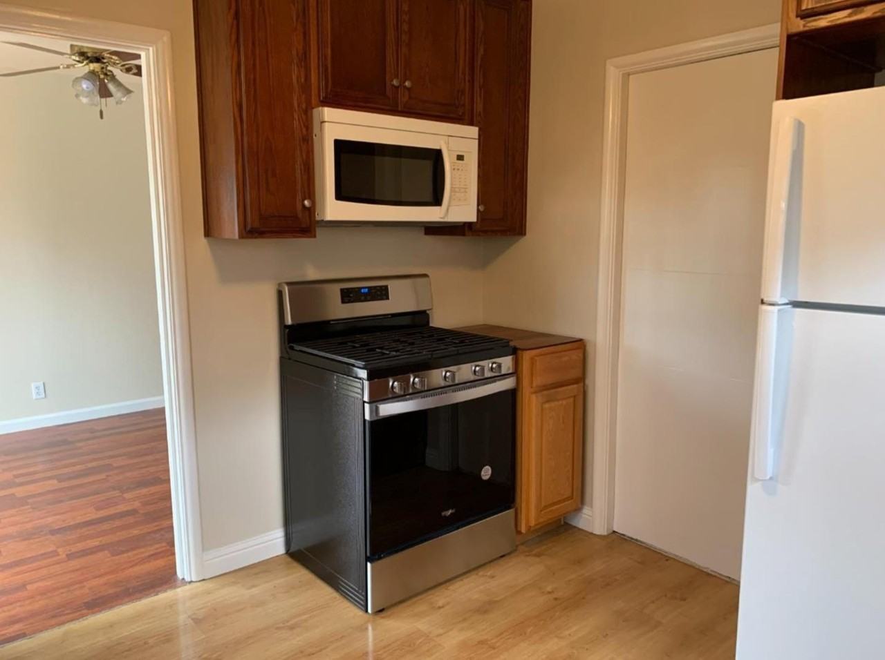 1564 Hemlock Ave - Photo 7 of 18