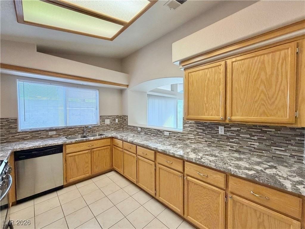 8525 Danza Del Sol Dr - Photo 6 of 22