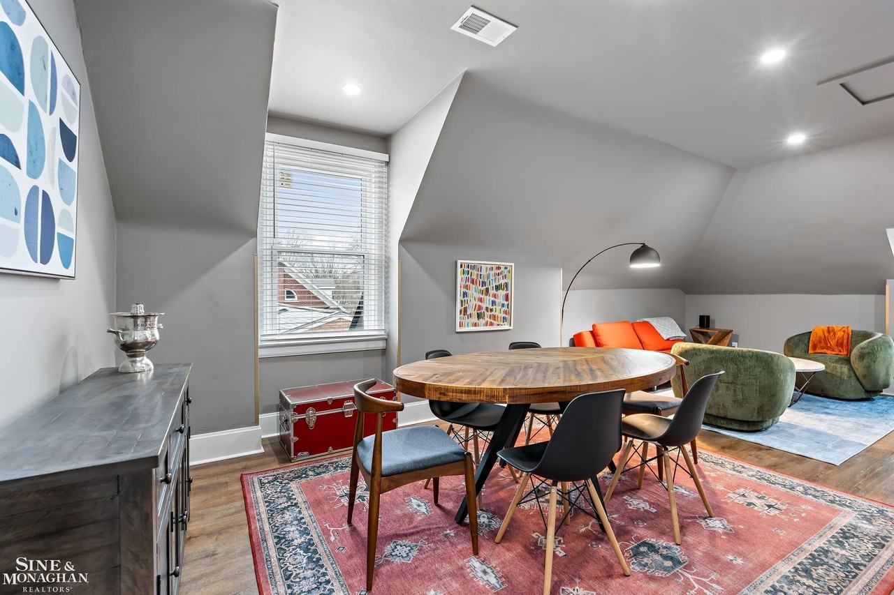 371 Neff Rd - Photo 5 of 19