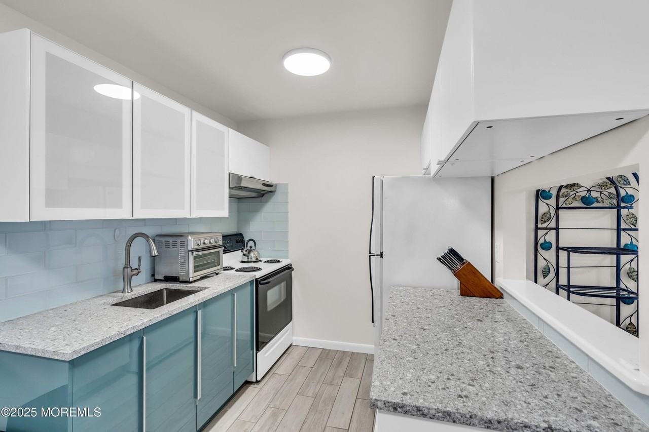 1492 Ocean Ave Unit B4 #B4 - Photo 4 of 21