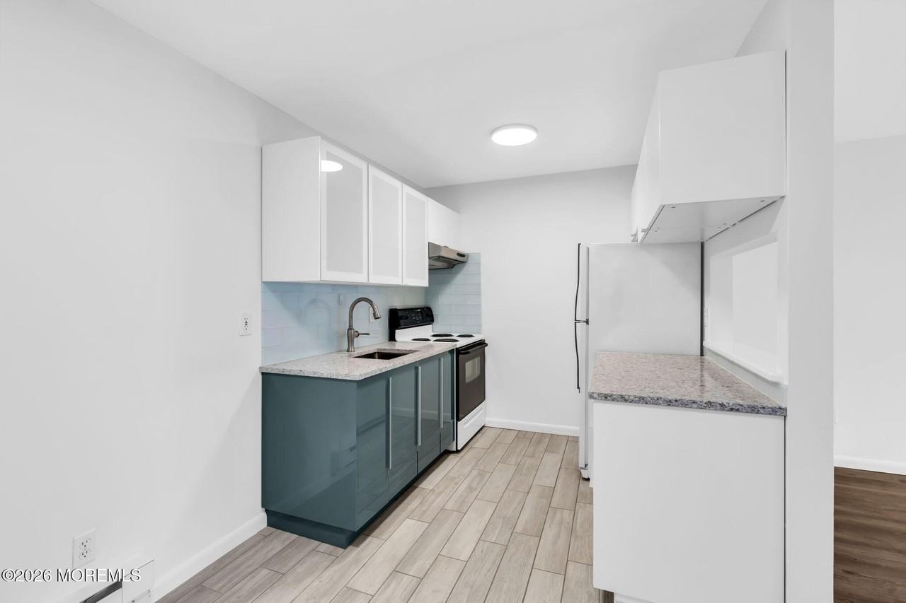 1492 Ocean Ave Unit B4 #B4 - Photo 5 of 21