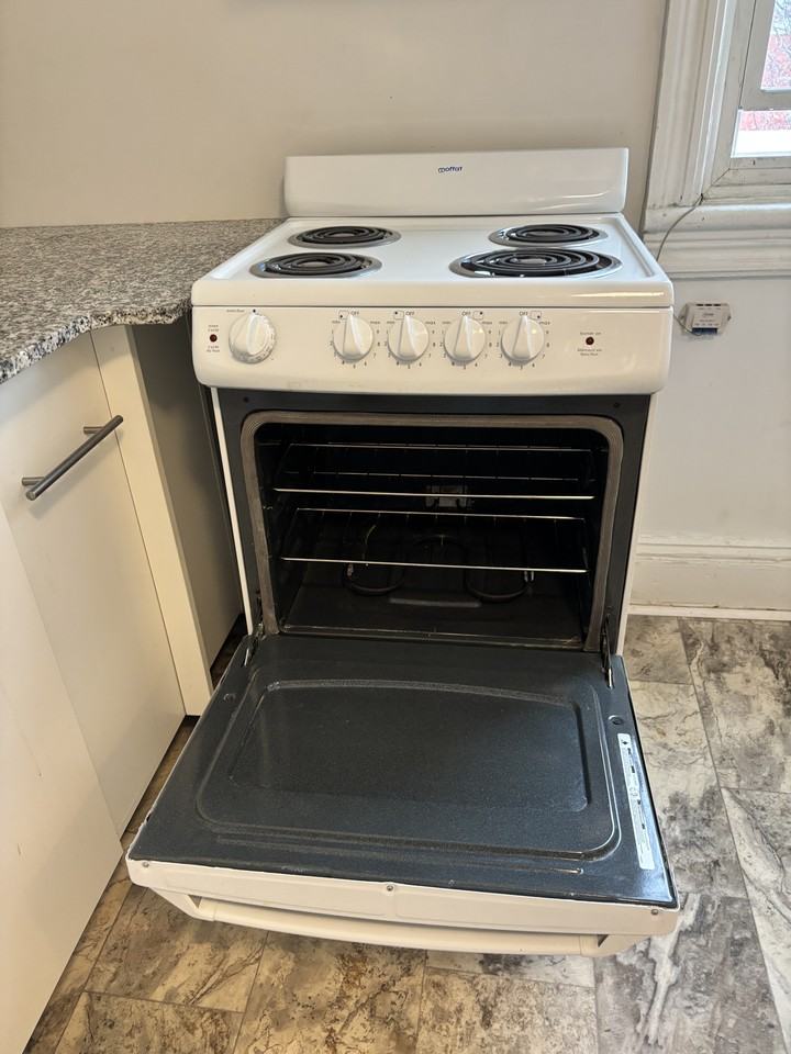 189 Flora Street #3B - Photo 7 of 17