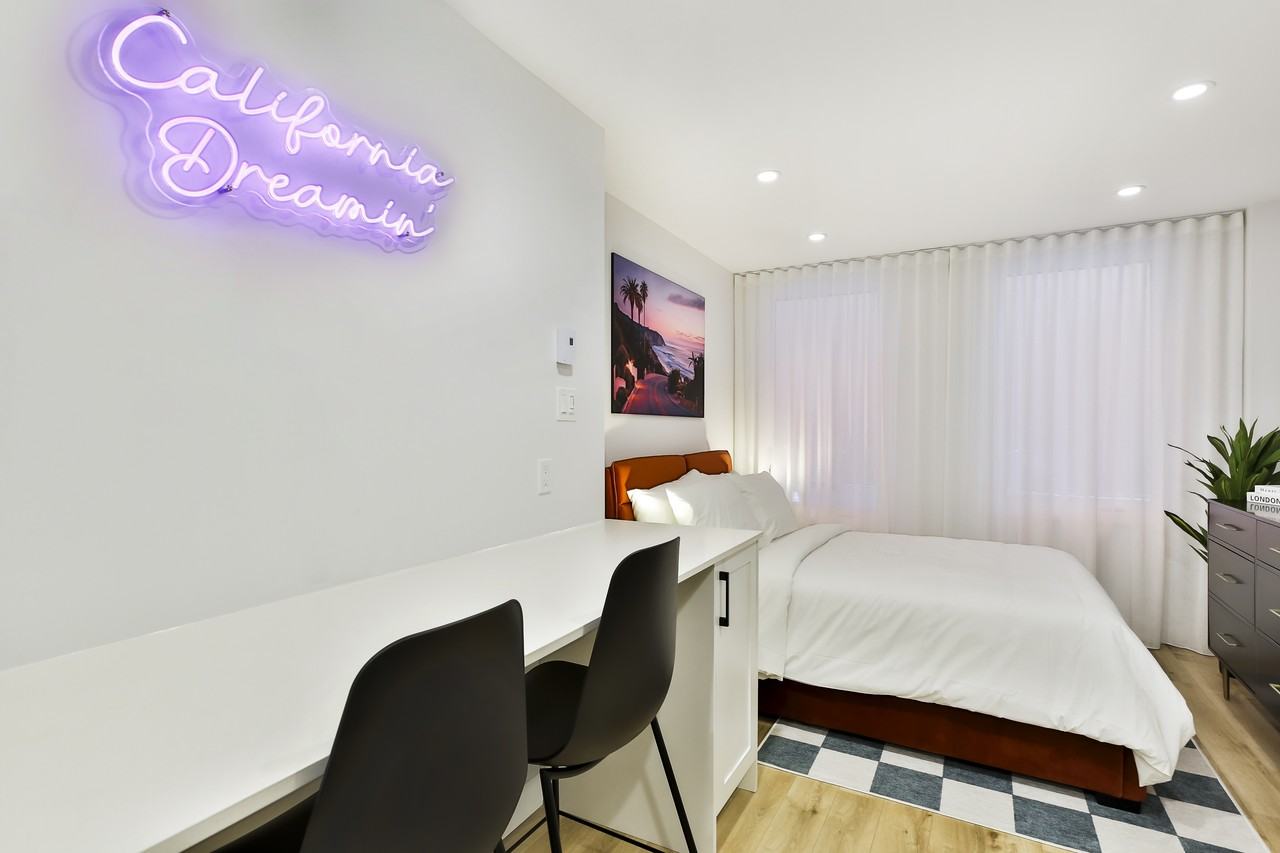 5127 Boulevard Saint-Laurent - Photo 2 of 10