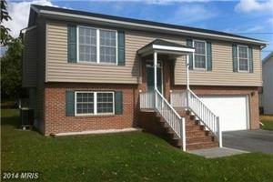 featured image of 402 Bumble Bee Ln