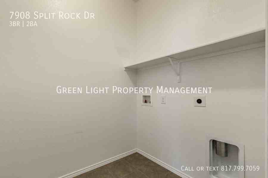7908 Split Rock Dr - Photo 7 of 25