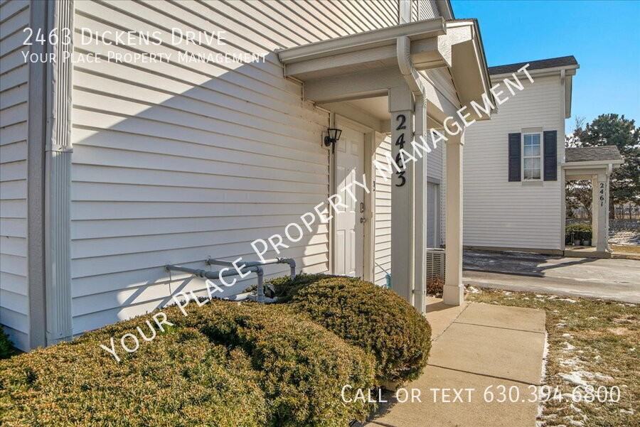 2463 Dickens Dr - Photo 3 of 27