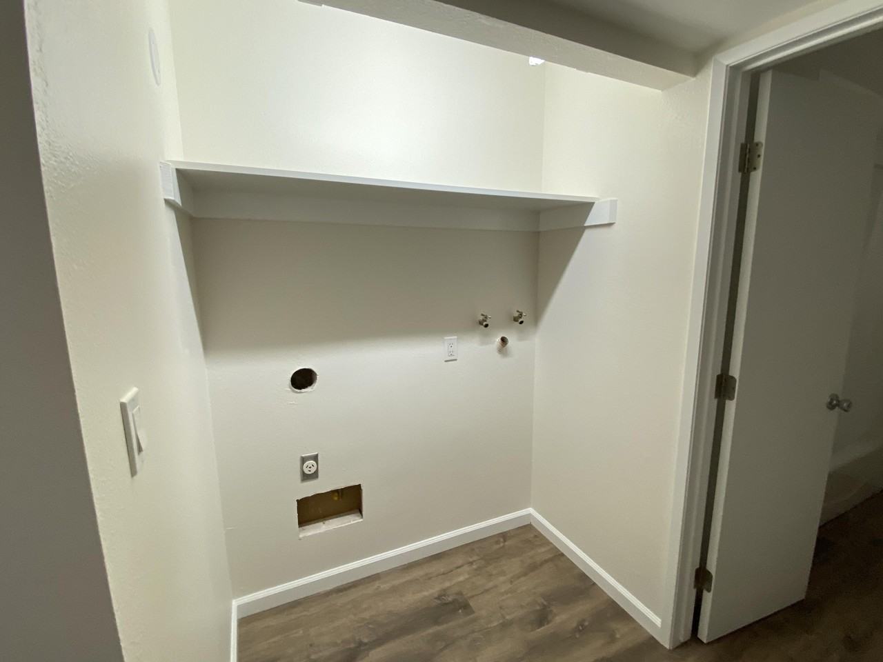 315 Consuelo Dr #315B - Photo 3 of 12