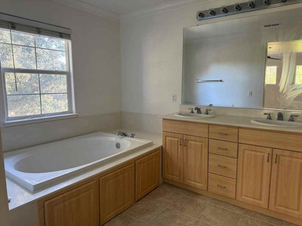 27 Meritage Cmn #27 - Photo 3 of 11