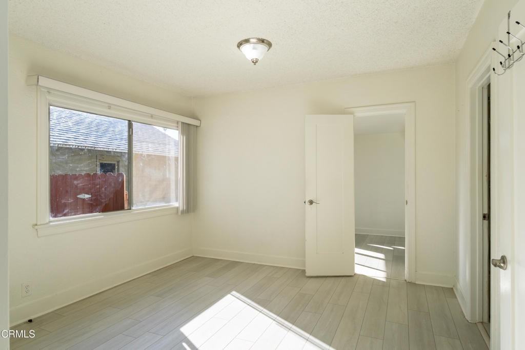 927 N Catalina Ave #927