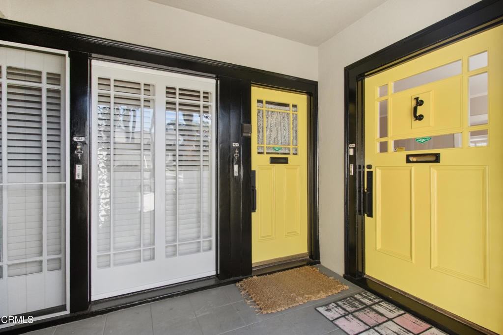 456 S El Molino Ave #456 - Photo 6 of 34