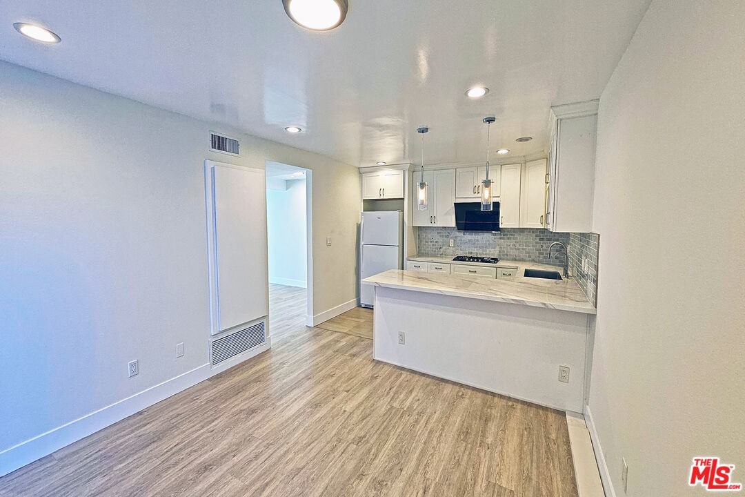 126 Casuda Canyon Dr #126D - Photo 5 of 29