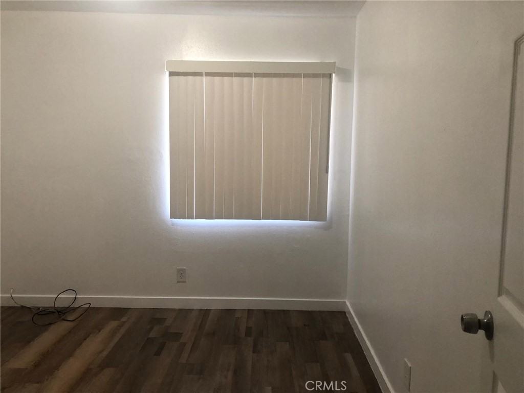 1912 Pasadena Ave #1912-6 - Photo 5 of 7