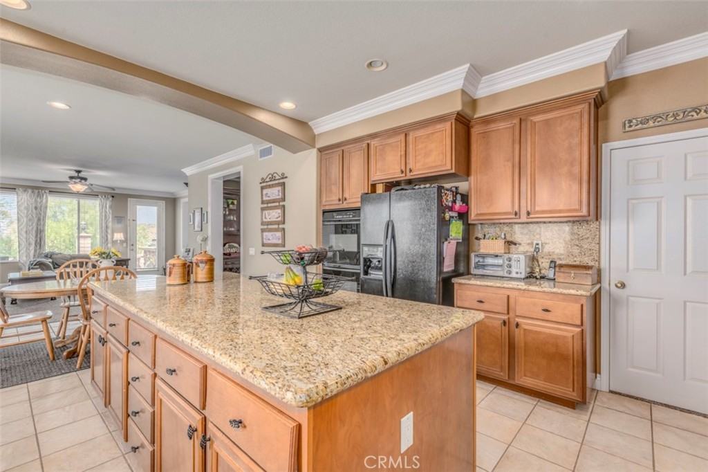 980 Nicholas Pl #980 - Photo 7 of 46