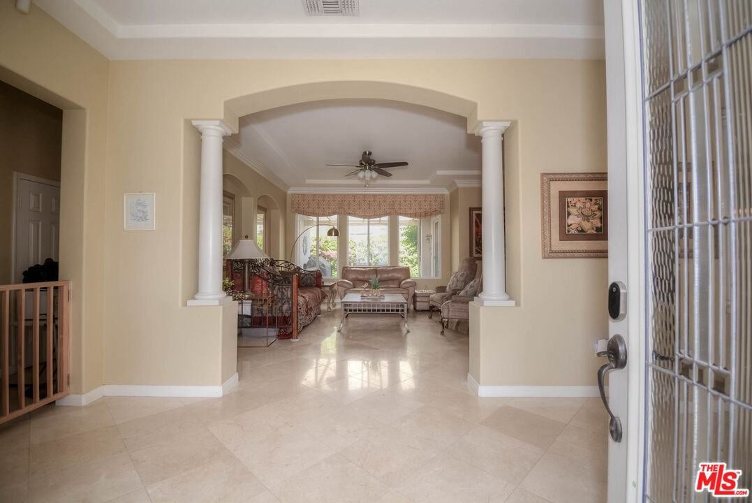 74080 Claridge Pl #74080