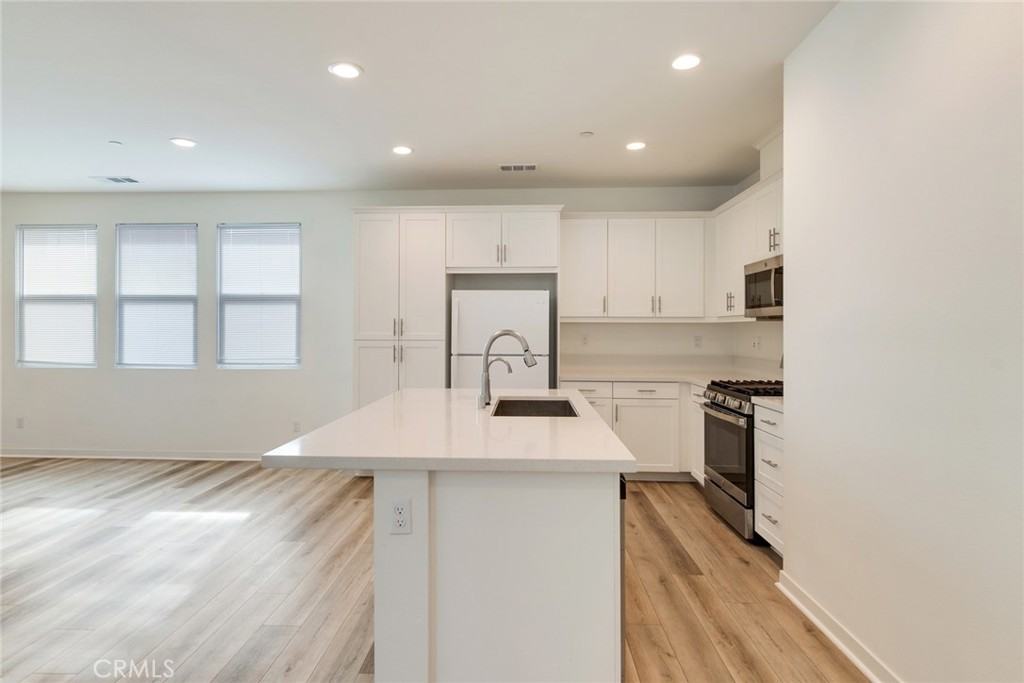 26149 Park Ave #26149-56 - Photo 4 of 25