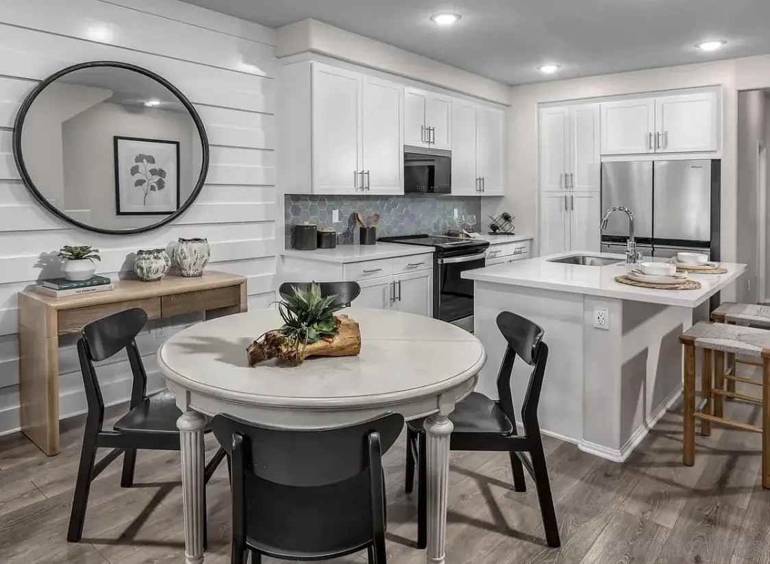 505 Lotus Dr #505 - Photo 7 of 14