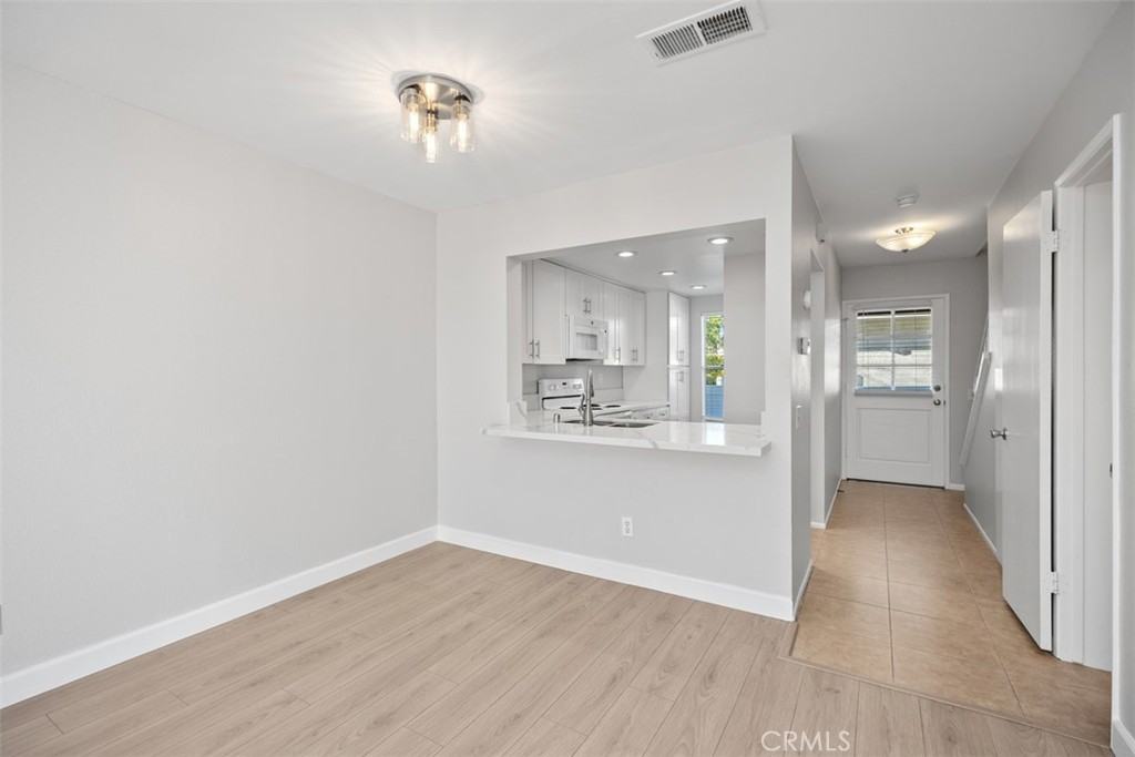 63 Bentwood Ln #63 - Photo 7 of 24