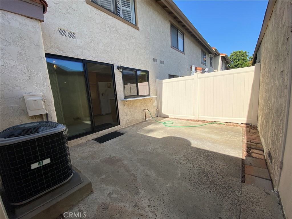 1910 W Palmyra Ave #1910-133 - Photo 6 of 10