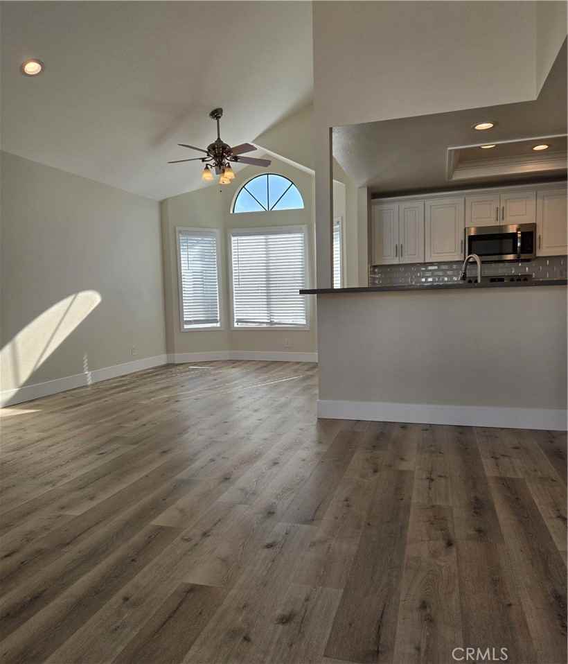 377 Huntington #377 - Photo 7 of 8