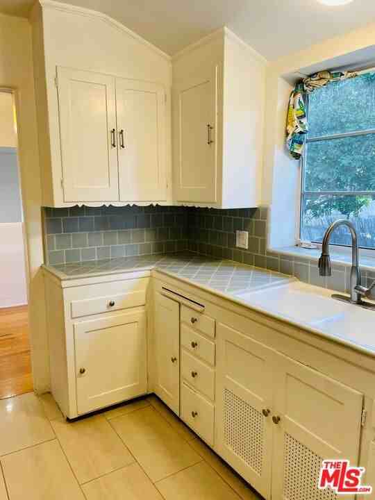 5803 Irvine Ave #5803 - Photo 4 of 23