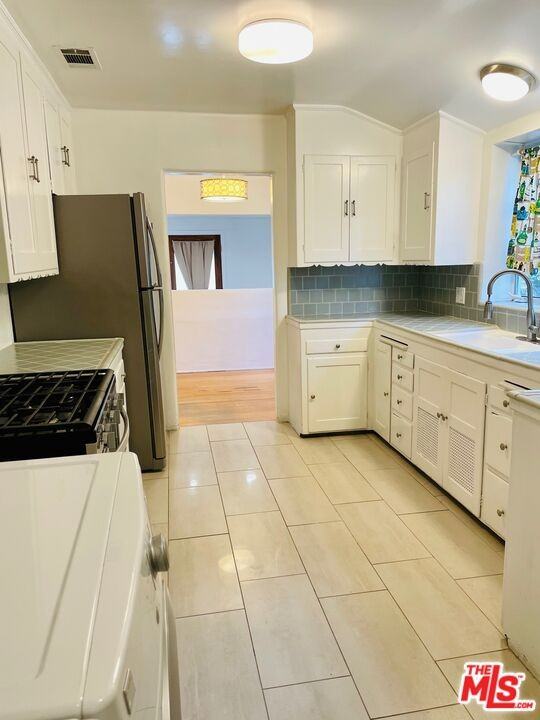 5803 Irvine Ave #5803 - Photo 7 of 23