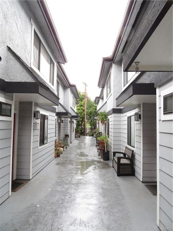 12415 Riverside Dr #12415-1 - Photo 6 of 16