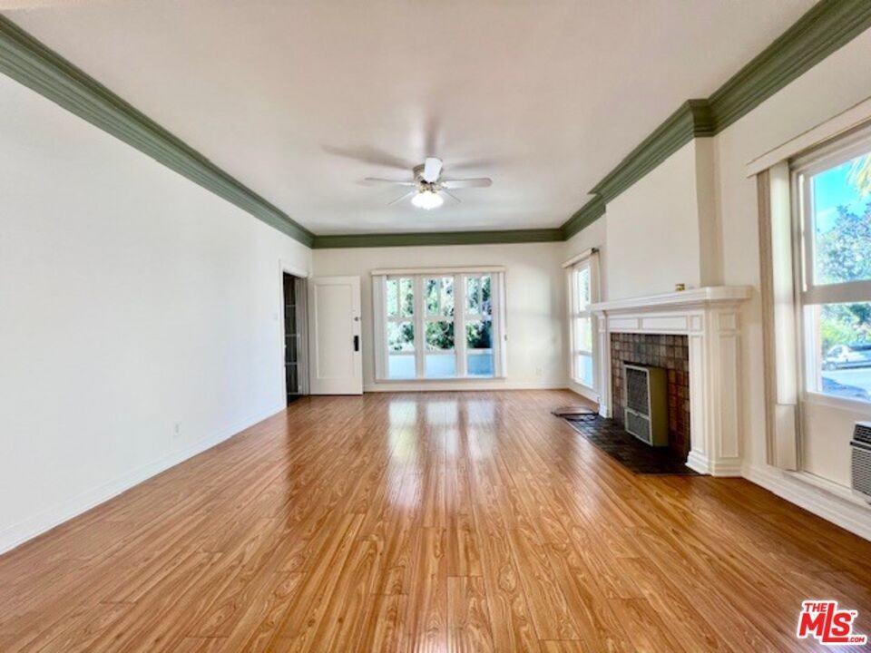 860 S Berendo St #860 - Photo 7 of 16