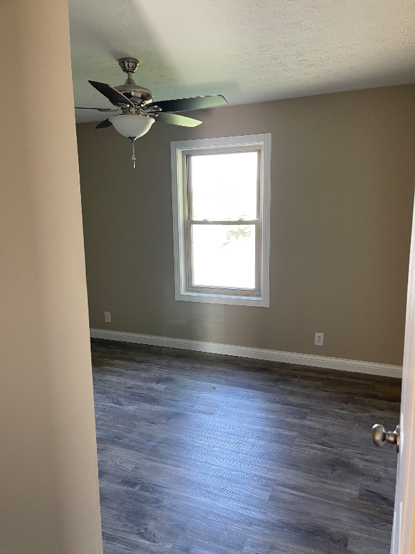 391 N 1st St #1 - Photo 5 of 8