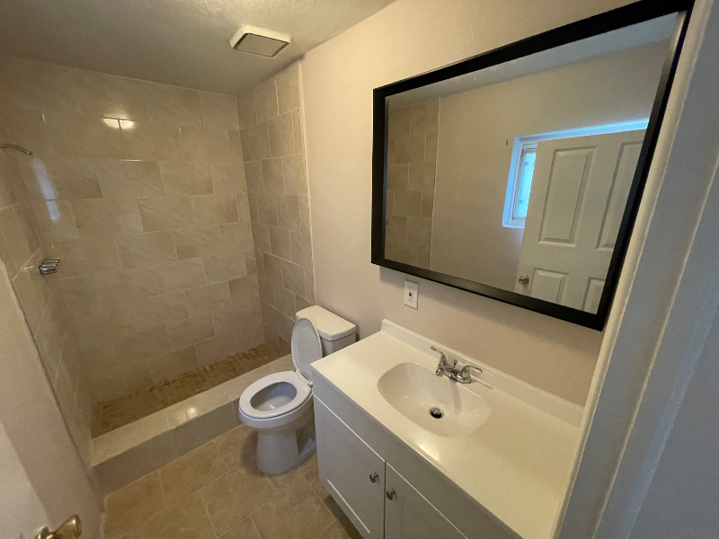 608 Alicia Dr #C - Photo 6 of 7